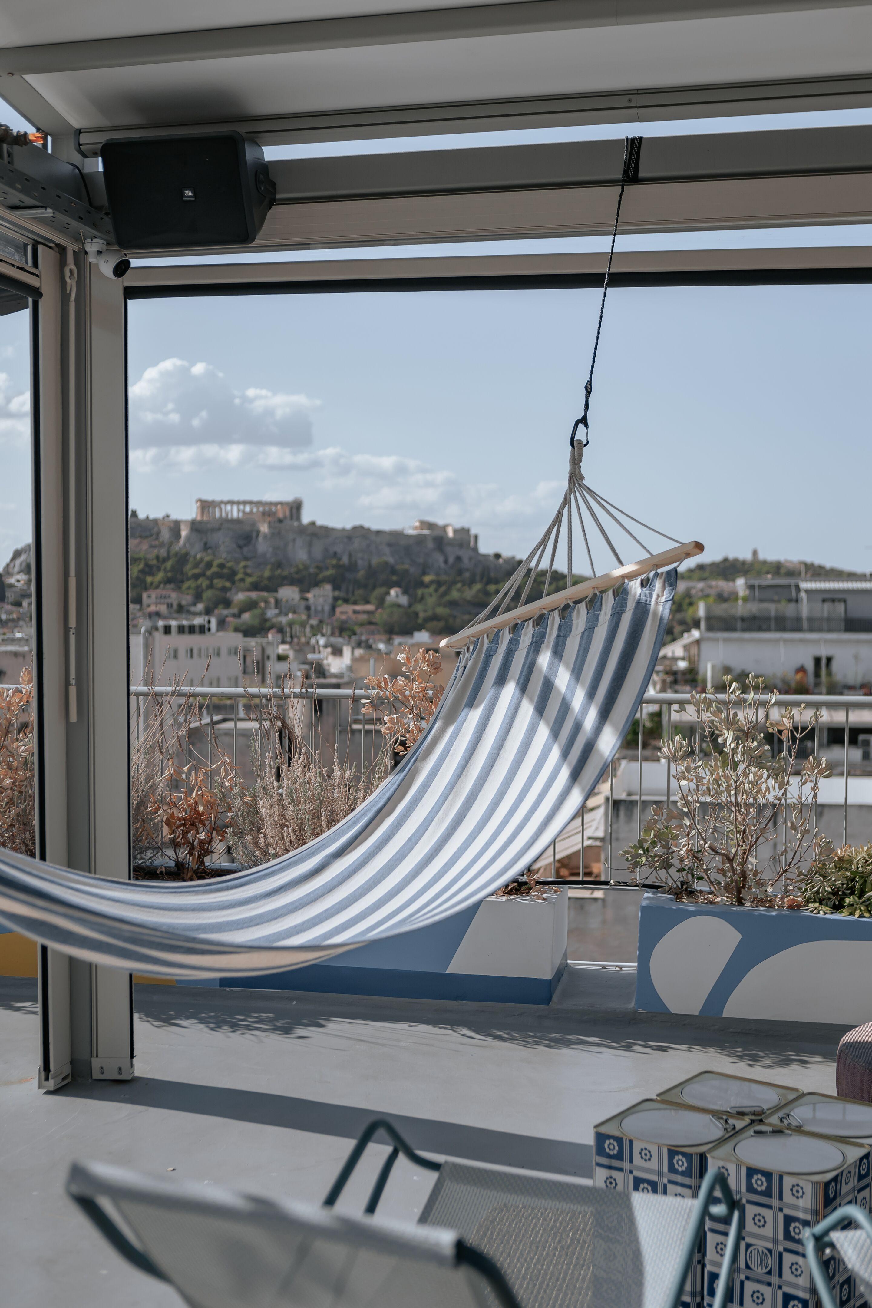 Отель Selina Athens Theatrou Экстерьер фото